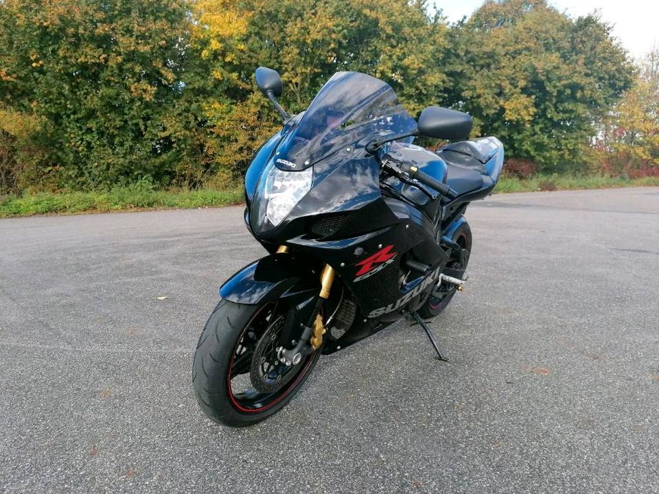 Suzuki GSXR 1000 K4 in Greifswald