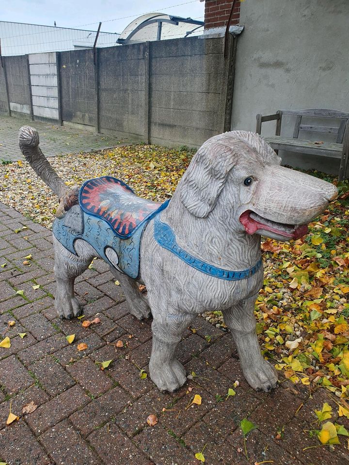 Jahre 70 vintage kirmes karussel hund. Holz in Essen