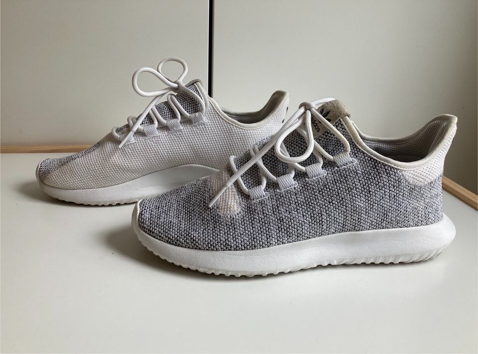 adidas Originals Tubular Shadow Knit BB8941 / grau in Bayern - Neustadt |  eBay Kleinanzeigen ist jetzt Kleinanzeigen