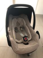 Maxi Cosi Baby Kindersitz Babyschale beige Pebble plus Hessen - Eschborn Vorschau