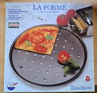 Kaiser Pizzaform Pizzablech 32 cm mit Thermoboden NEU Bayern - Neustadt a. d. Waldnaab Vorschau