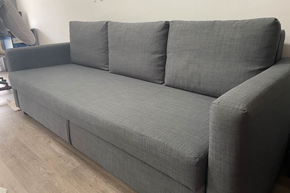 Bettsofa ausklappbar in Schwabach