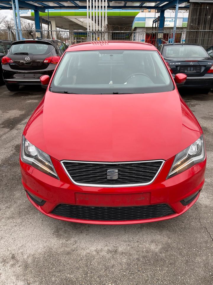 SEAT TOLEDO Limusine 1,6 TDI, NAVI, Klima in Ingolstadt