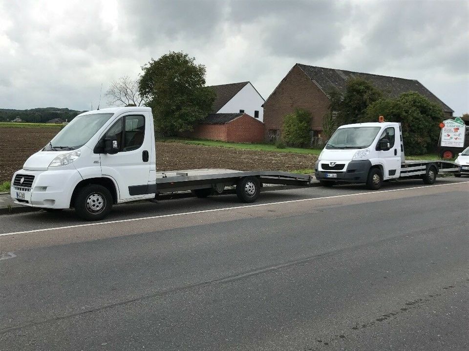 Abschleppwagen mieten Autotransporter, KFZ Transporter Anhänger in Viersen