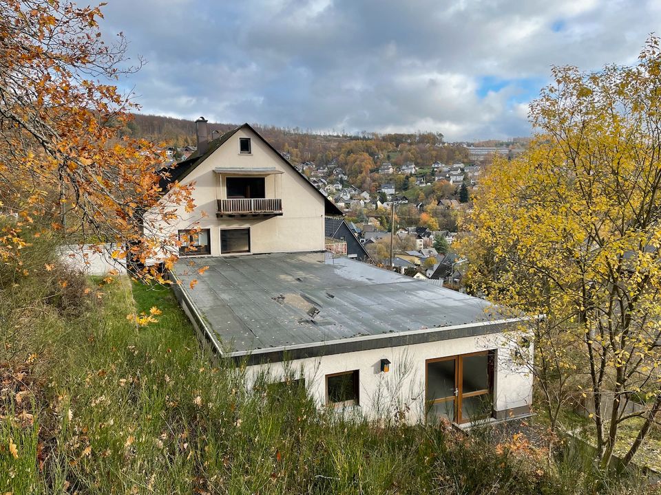 Zweifamilienhaus mit Gewerbehalle in Daaden - RESERVIERT in Daaden