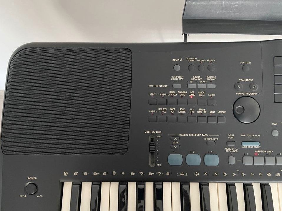 Technics KN3000 Keyboard - 5 schwarze Tasten defekt in Erkrath