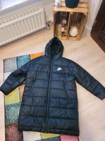 Mantel Nike wie Neu 48/50 (XL) Niedersachsen - Northeim Vorschau