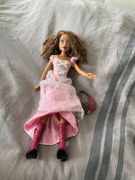 Puppe Bratz mit Tasche Frankfurt am Main - Gallusviertel Vorschau