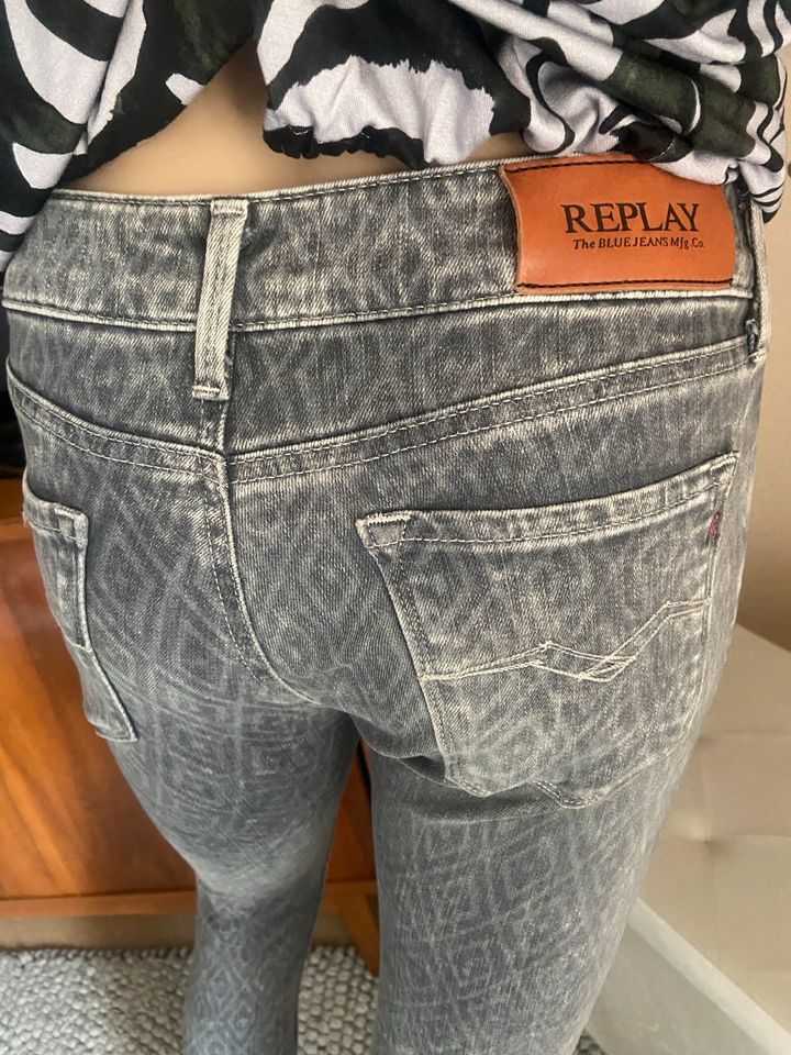 Replay Skinny Jeans LUZ Gr XXS neu in Leipzig