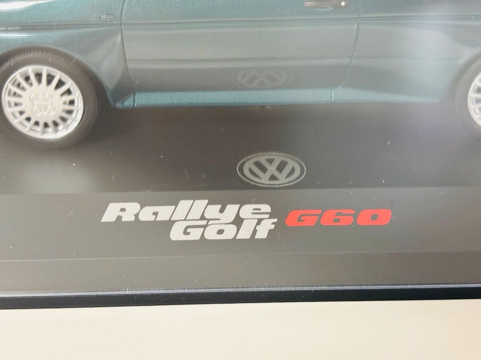 Modell - VW Rallye Golf G60 -1/18 inkl. Vitrine - Ottomobile in Baunatal