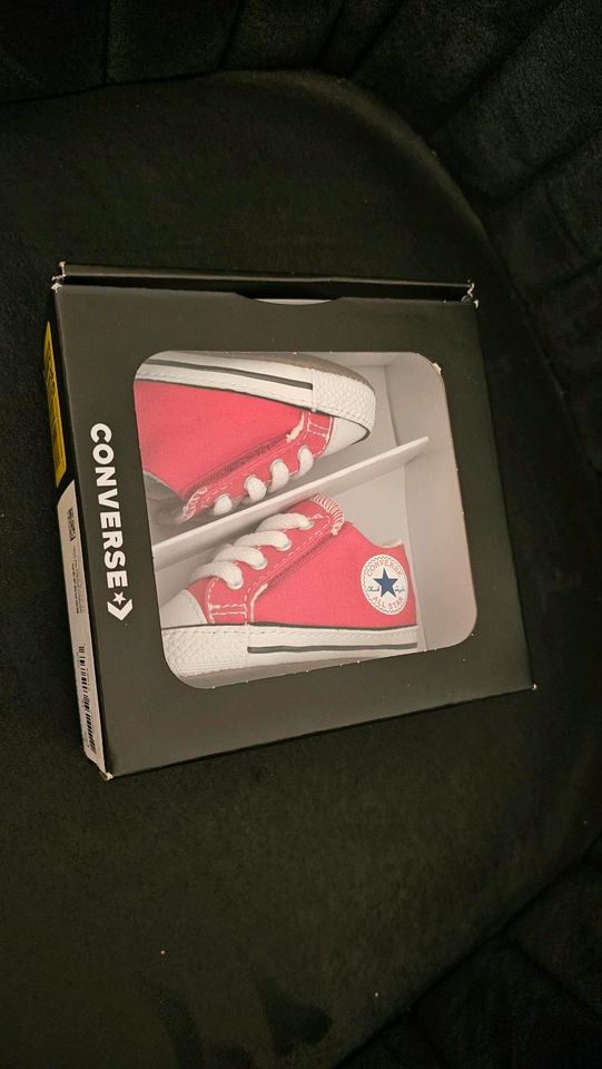 Baby Converse All Star Chucks Gr.17, neu!!! in Einbeck