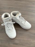 PUMA Sneaker Gr. 40 wie neu Nordrhein-Westfalen - Werther (Westfalen) Vorschau