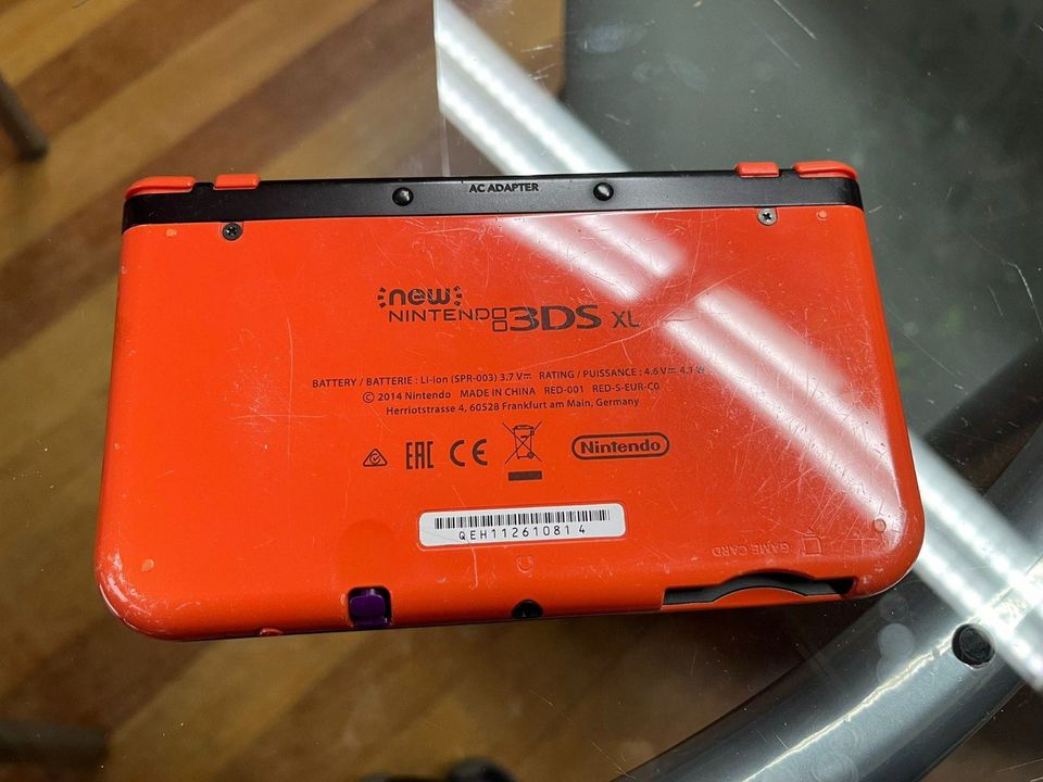 New Nintendo 3DS XL - orange - OVP - inklusive Stromkabel in Stuhr