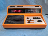 Nordmende Vario-Clock 4000 Radiowecker orange orig. 70er Jahre Bayern - Pfaffenhausen Vorschau