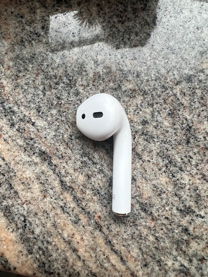 Airpods 2 Generation in Eppingen