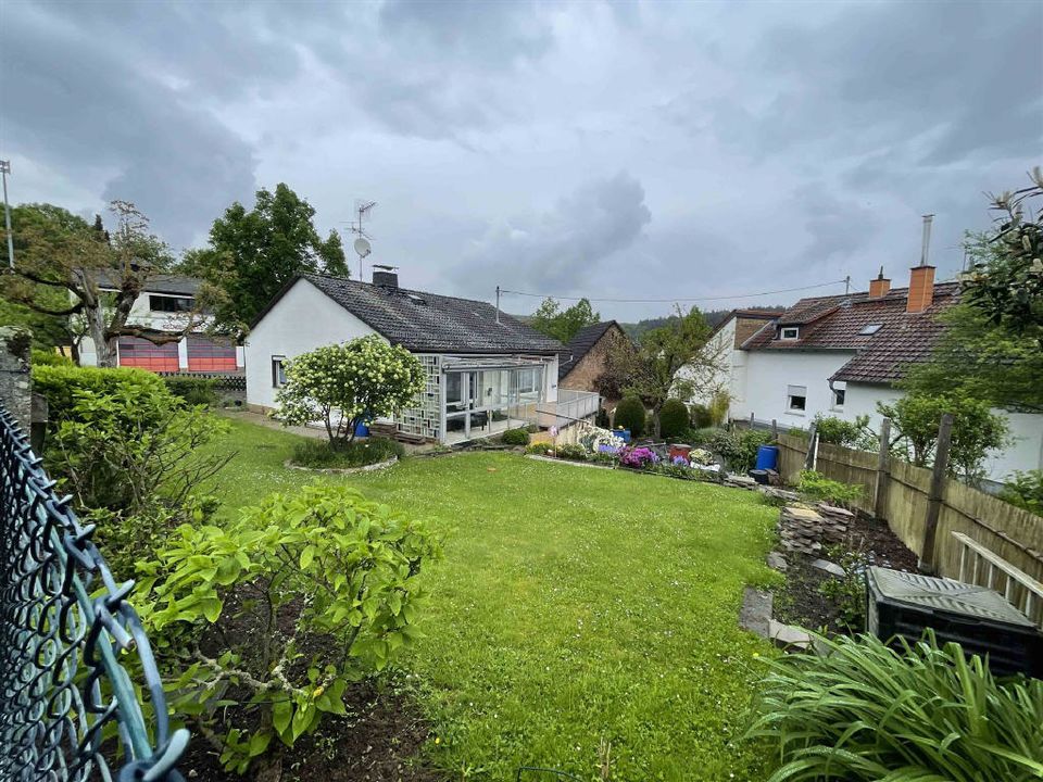 Freist. Bungalow mit schönem Garten in 1 A Lage in Wiesbaden