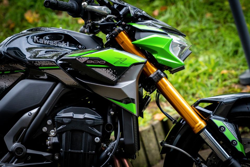 Kawasaki Z900 SE Motorrad Naked Bike NEU (4 Jahre Garantie) in Lörrach