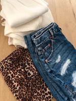 Shorts, Tops… Nordrhein-Westfalen - Kierspe Vorschau