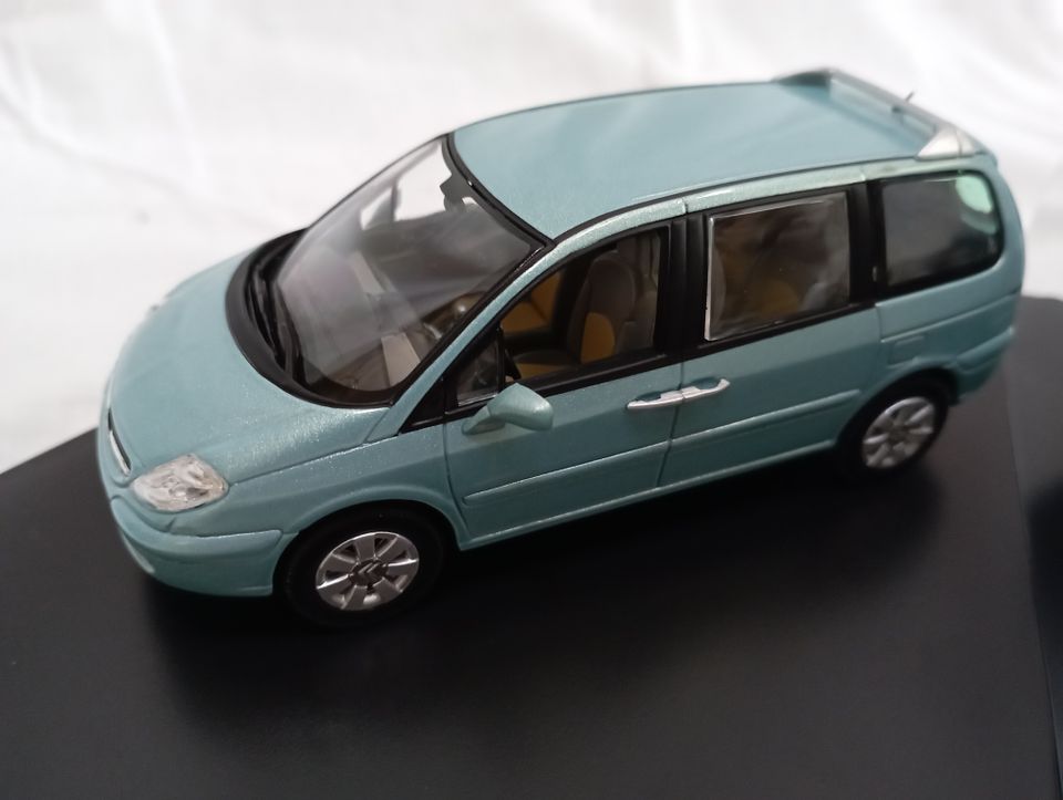 Modellauto Citroen C8 1:43 von NOREV AMC009130 in OVP in Idstein