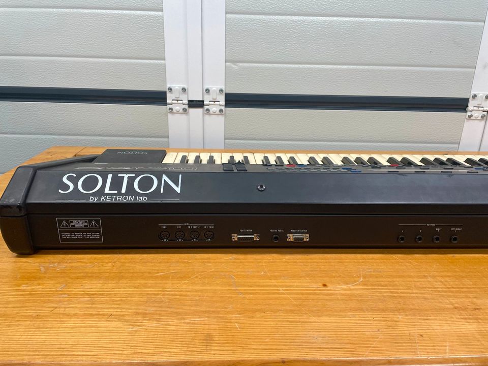 Solton Artist2000 und MS50 Set Keyboard / Synthesizer in Holzgerlingen