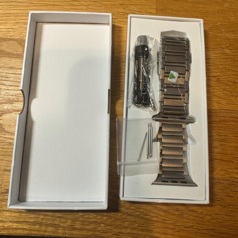 Titan Armband für Apple Watch Ultra 1 und 2 49 mm Neu OVP in Hamburg