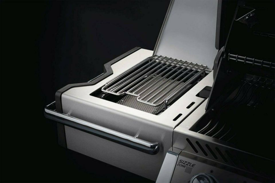 Napoleon Prestige Pro 500 Edelstahl 2020 - Sizzle-Zone Gasgrill in Dortmund