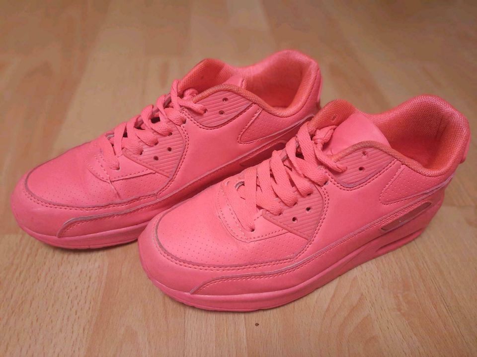 Neon Pinke Sneaker Gr.37/38 ~ in Nordrhein-Westfalen - Euskirchen | eBay  Kleinanzeigen ist jetzt Kleinanzeigen