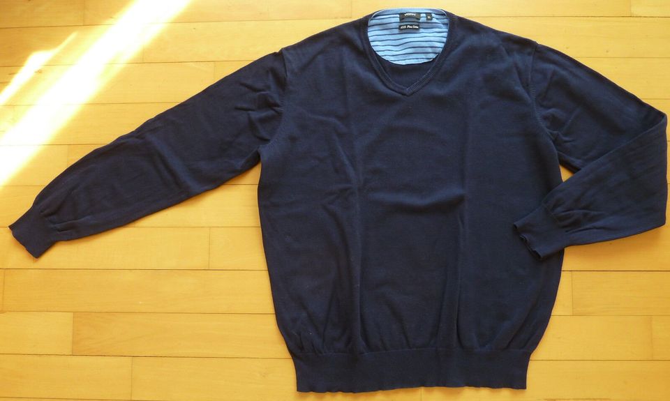 Schicker Yorn Strick Pulli Herren Jungen Gr L 170-182 V-Neck navy in Velbert