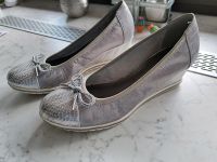 Tamaris Schuhe Silber sehr bequem Gr. 39 Kr. Altötting - Pleiskirchen Vorschau