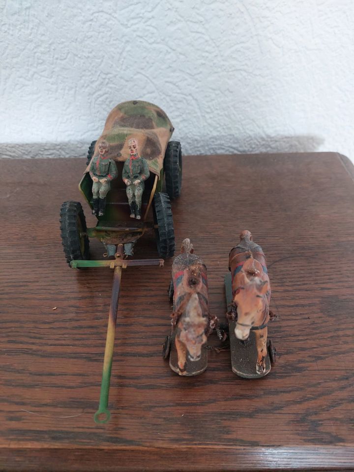 Blechspielzeug,  Elastolin Soldaten, Dachbodenfund, Hausser in Wetzlar