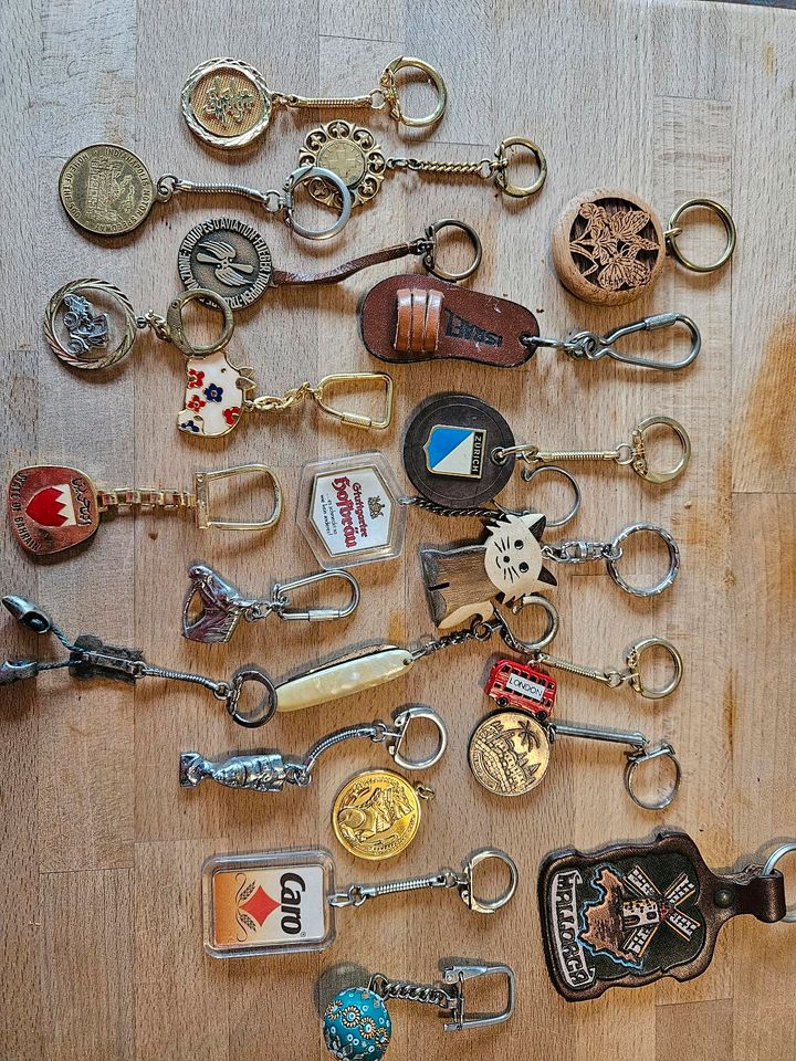 Vintage Schlüsselanhänger Sammlung Alt Rar in Essen