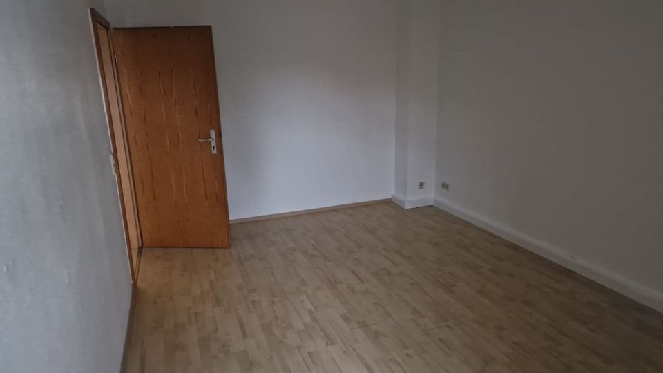 Gemütliche 3-Raum-Wohnung im Dachgeschoss (100.1004) in Nordhausen