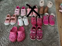 Konvolut an Schuhen, Puma, Crocs, Fila, Adidas Gr. 21, 23, 25 Nordrhein-Westfalen - Mettmann Vorschau