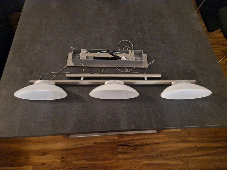 Design Pendel LED-Tischleuchte hochenverstellbar inkl. 3 Leuchtm. in Springe