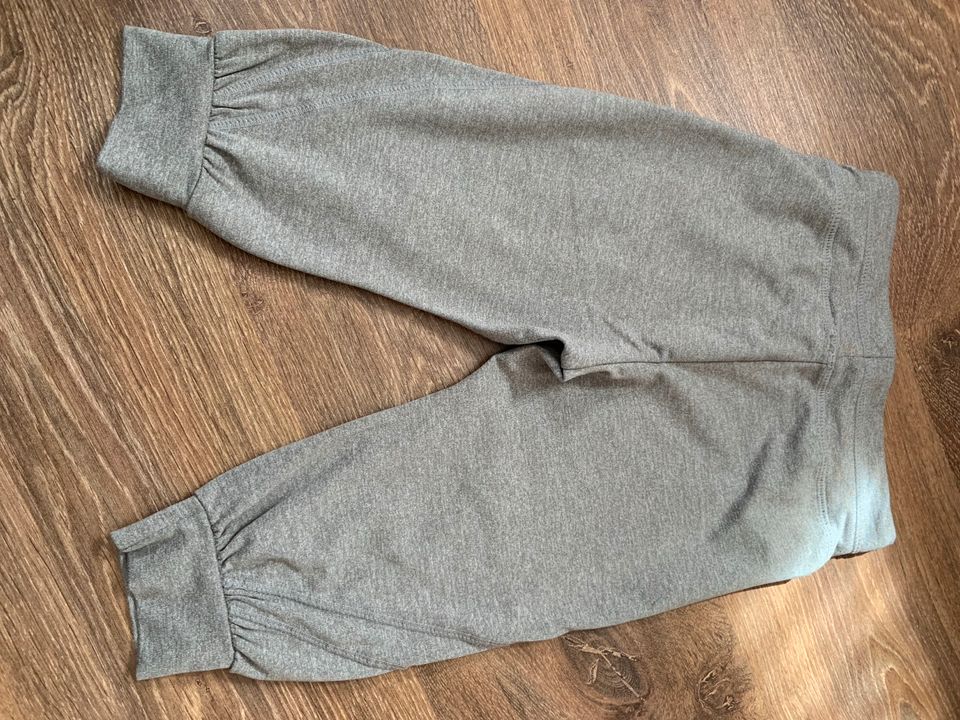 Sport-Hose H&M Gr. 98/104 in Brandenburg an der Havel