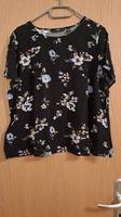 T-shirt schwarz mit Blumenmuster Gr. 48 Sachsen - Lößnitz Vorschau