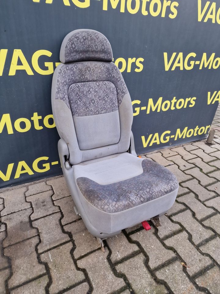 VW Sharan 7M Seat Alhambra Sitz hinten Rücksitz Sitz Kindersitz in Castrop-Rauxel