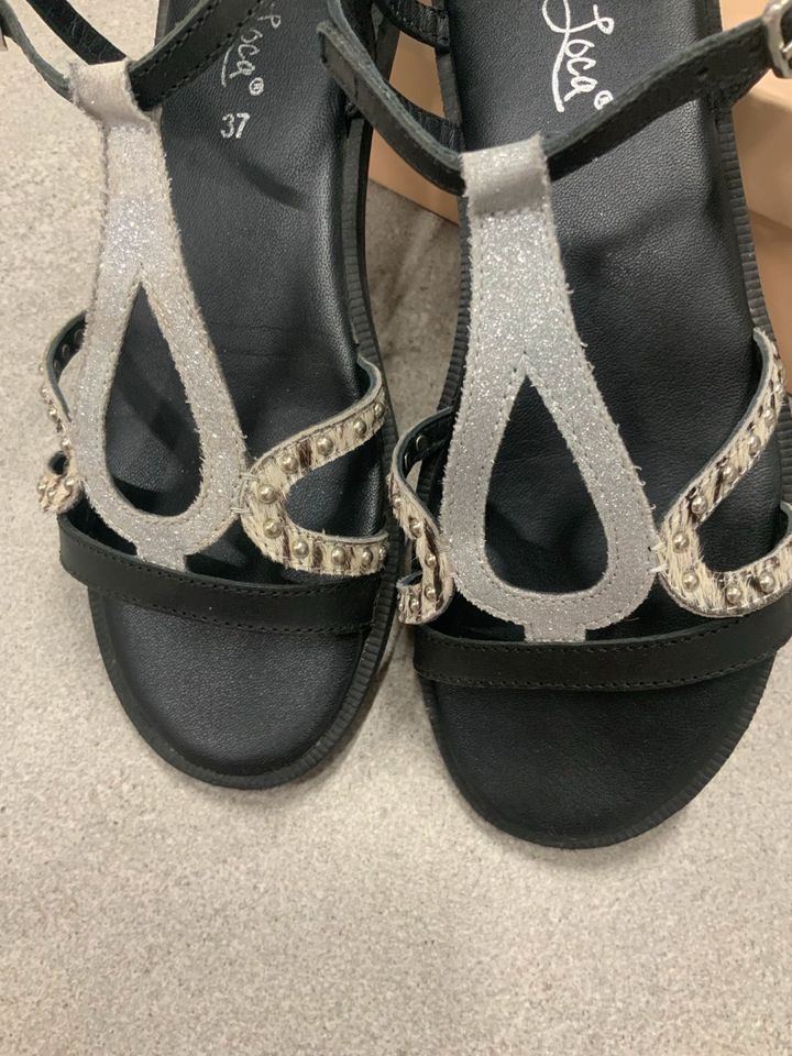 Sandalen Gr. 37 neuwertig in Gräfelfing