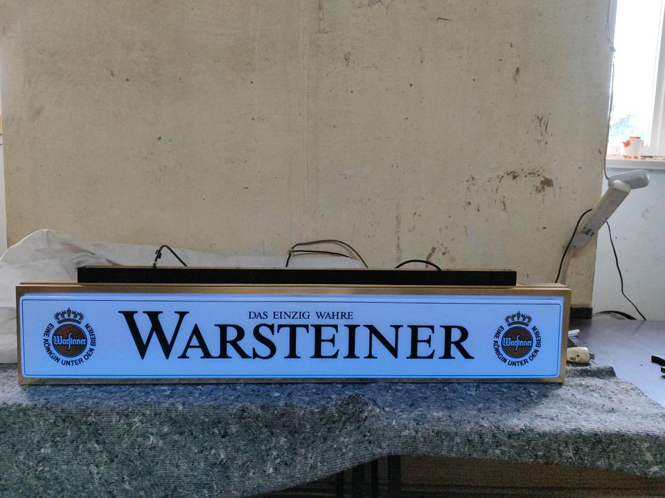 Leuchtreklame Warsteiner Das einzig Wahre in Wettin-Löbejün