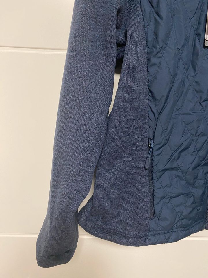 Jacke (Fleece/Stepp) in L blau Jack Wolfskin in Lingen (Ems)