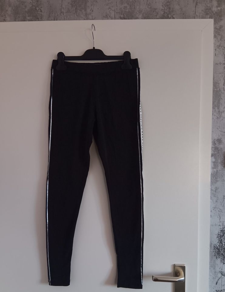 Mädchen Leggings, Gr. 36, Superdry in Mülheim (Ruhr)