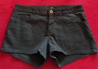Schöne neuwertige Stretch-Shorts von H&M Saarland - Püttlingen Vorschau