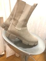 Copenhagen Chelsea Boots Gr41 velours beige seh gepflegt Köln - Nippes Vorschau