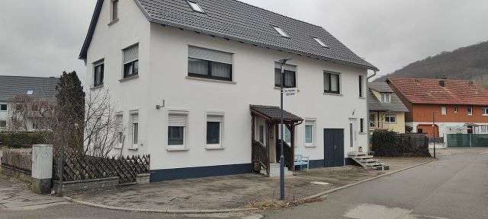 Modernes Einfamilienhaus mit Vermietungspotenzial in Burladingen