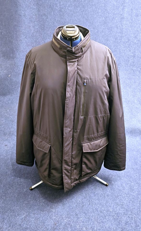 Jacke von Brax / Größe 64 / schwarz ( 33 ) in Unna