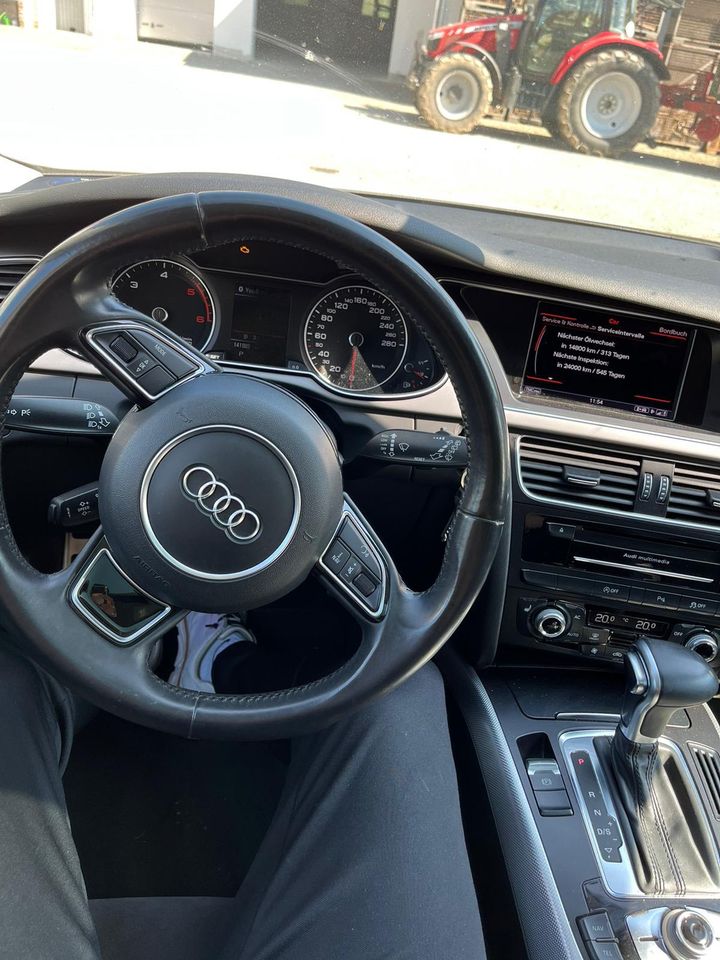 Audi A4 B8 Facelift 3.0 TDI, Checkheft, Panorama, Bang& Olufson in Gifhorn