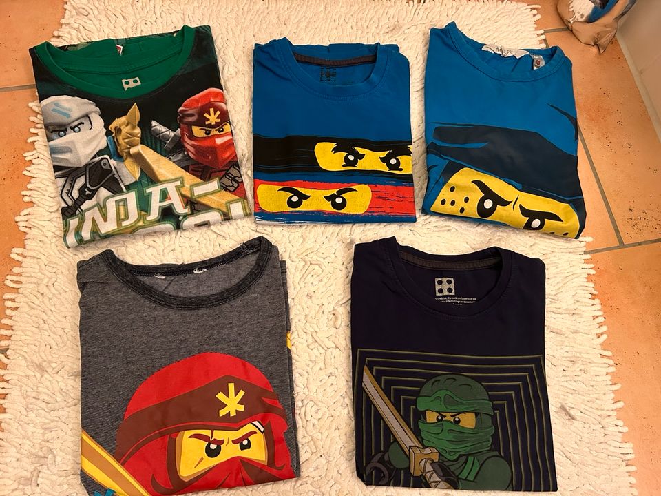 Kinder Langarmshirts Longssleeves Ninjago Größe 128 in Berlin