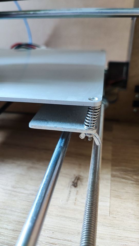 Anet A8 3D Drucker mit Zubehör und Filament in Maitenbeth
