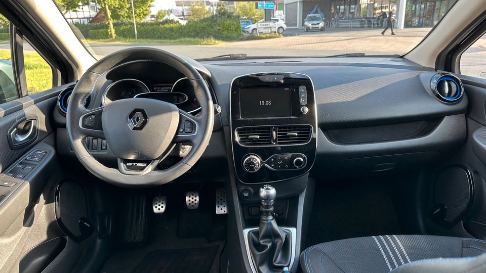Renault Clio IV Intens in Hessisch Oldendorf