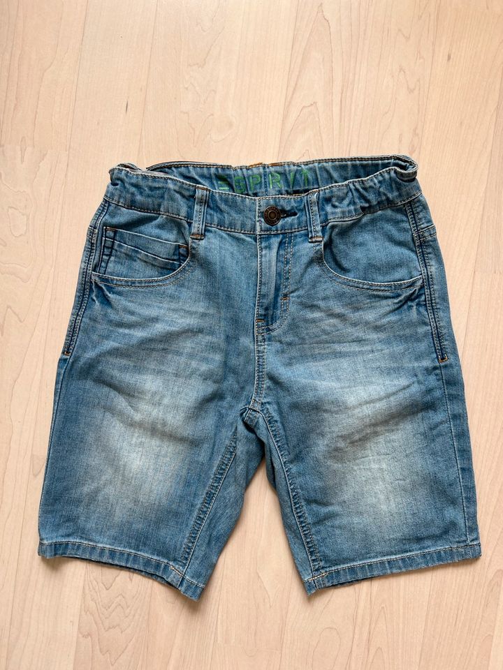 Jeans Shorts von Esprit Gr. 146 in Hamburg